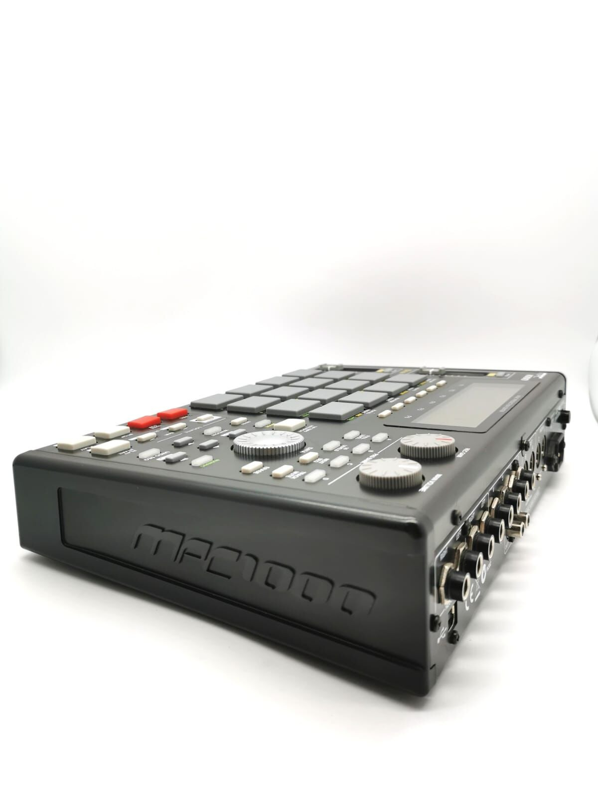Akai Professional MPC 1000 Portable Music Production Centre Akai Professional MPC 1000 Portable Music Production Centre