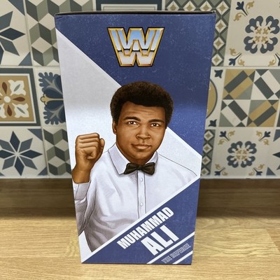 WWE Muhammad Ali The Boxer And The Referee Ultimate Edition Actionfigur sdcc