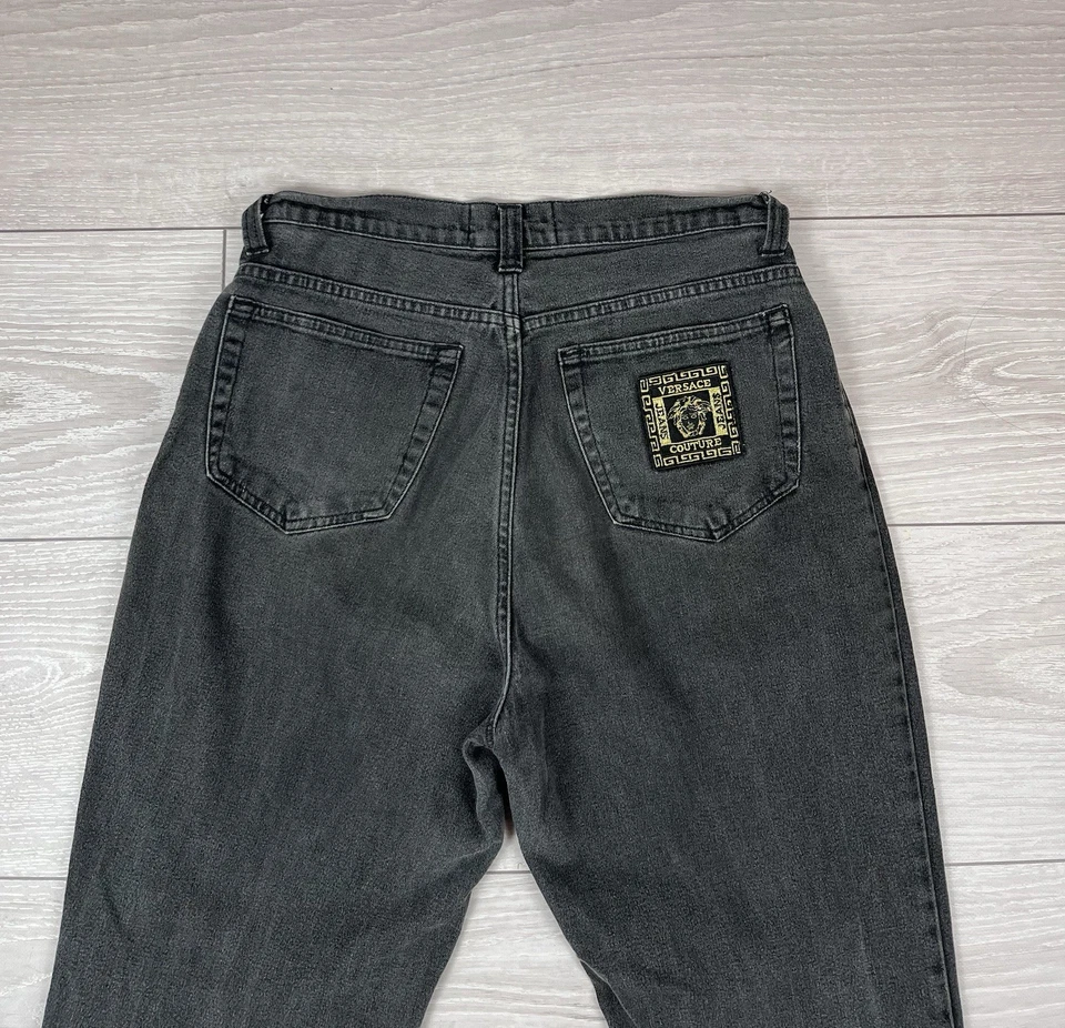 Versace Couture Vintage 90s Logo Gris Denim Pantalones Jeans Hombres 30 Talla - Imagen 2 de 4