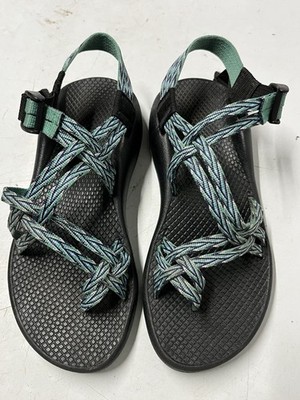 Women s Chaco ZX/2 Dagger Green, Purple toe loop hiking sandals size 7 M / 38