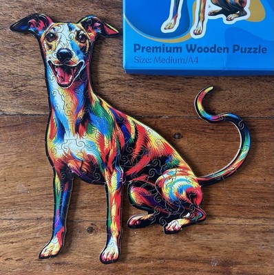 Whippet Hund Holzpuzzle, vollständig. Buntes Design von CraftHub