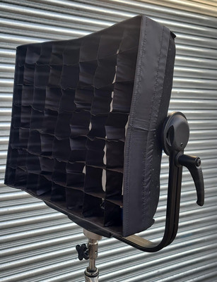 Eierkiste Honeycomb Egg Crate Für Arri S30 Skypanel Studioleuchte Schwarz