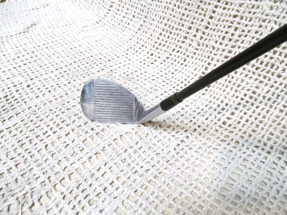 Bridgestone TOUR STAGE X5000 Forged SAND Wedge 35.5" RH ~ Stiff Graphite Shaft - Image 2 of 4