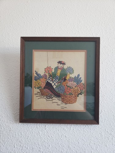MC VTG Hand Embroidered Linen Canvas Floral Seller Lady Framed w/glass Wall Art - Picture 11 of 11