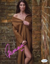 Gemma Arterton Sexy Autographed Signed 8x10 Photo ACOA Gemma Arterton Sexy Autographed Signed 8x10 Photo ACOA