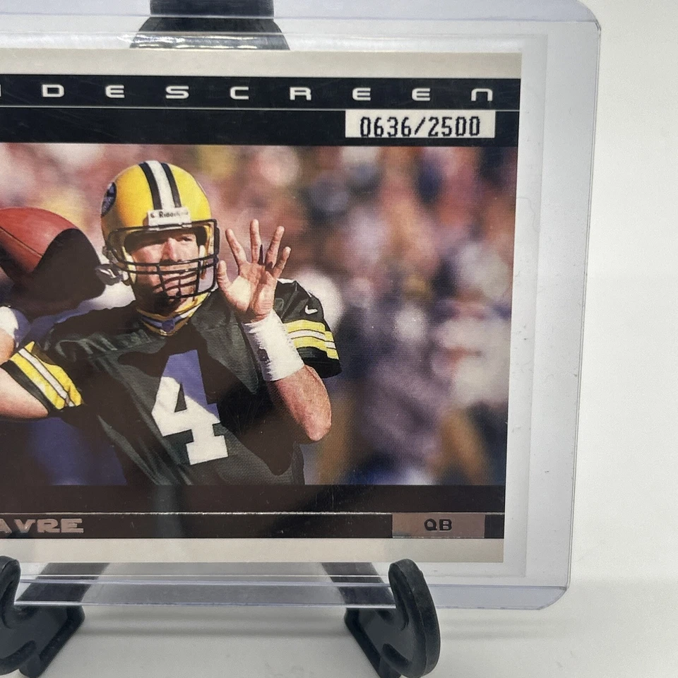 2001 Pacific Invincible Widescreen #6 Brett Favre #/2500 Packers HOF - Image 4 of 4