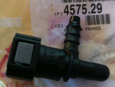 Schlauchverschraubung Überwurf Citroen Peugeot unbekannte Modelle 457529 Original PSA Teile