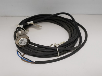 BALLUFF BES 516-326-E4-C INDUCTIVE SENSOR 10-30V DC PNP N.O. 3 WIRES