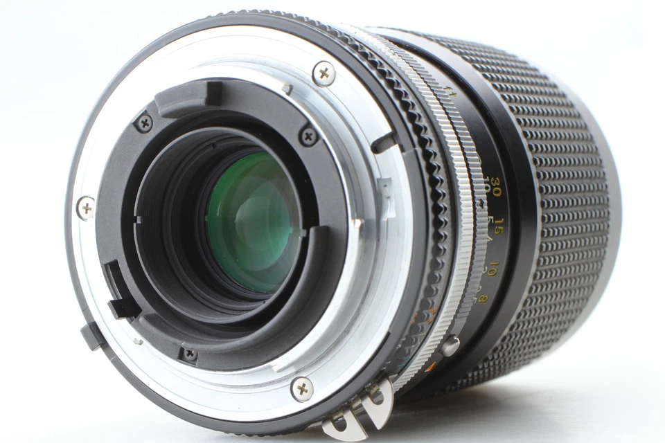 🎄[Near MINT] Nikon Ai-S Zoom Nikkor 35-105mm f/3.5-4.5 MF Lens From JAPAN - Image 4 of 4