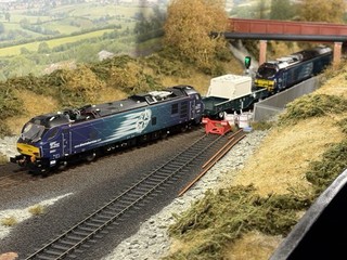 EXHIBITION MODEL RAILWAY LAYOUT 00 GAUGE DCC
