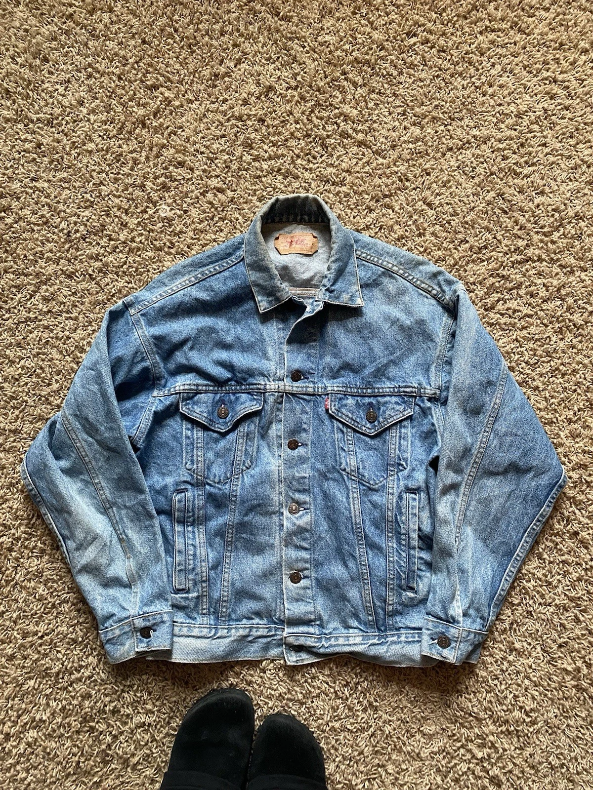 VINTAGE 90s LEVIS DENIM JACKET SIZE SMALL