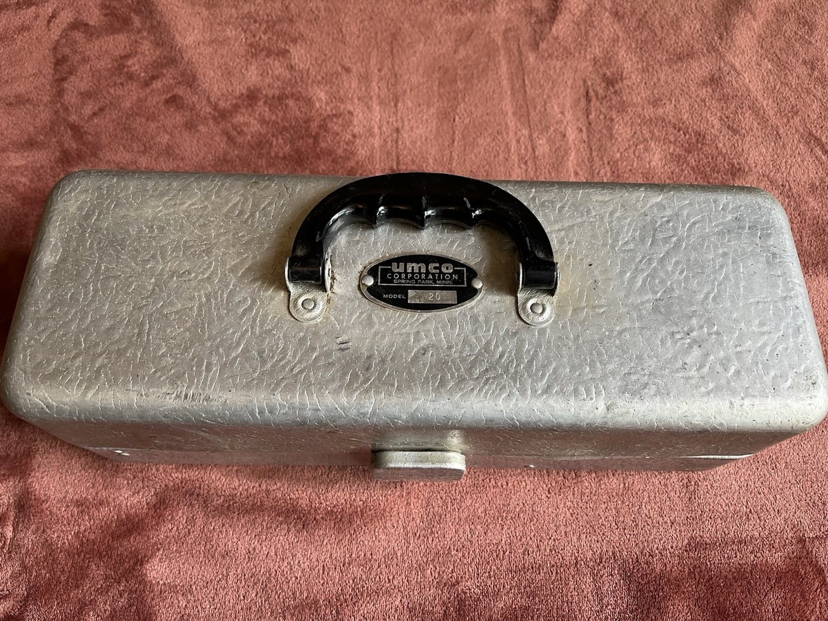 antique aluminum fish box portland fish co Pond Game in a Tin (Vintage Game Tins Series) by Channel Craft EscapadeWarehouse portland for sale "aluminum fishing