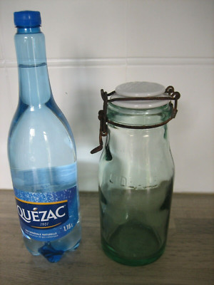 Alte Kanne L'Ideale aus dickem Glas & Porzellan 1 Liter