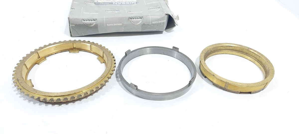 5Th Gear Synchronizer Ring Original Suitable For Nissan