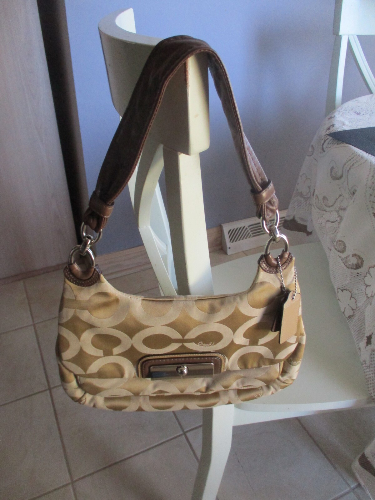 used coach handbags purses crossbody bags-image