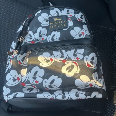 Bioworld Disney Mickey Mouse Mini Backpack NWT