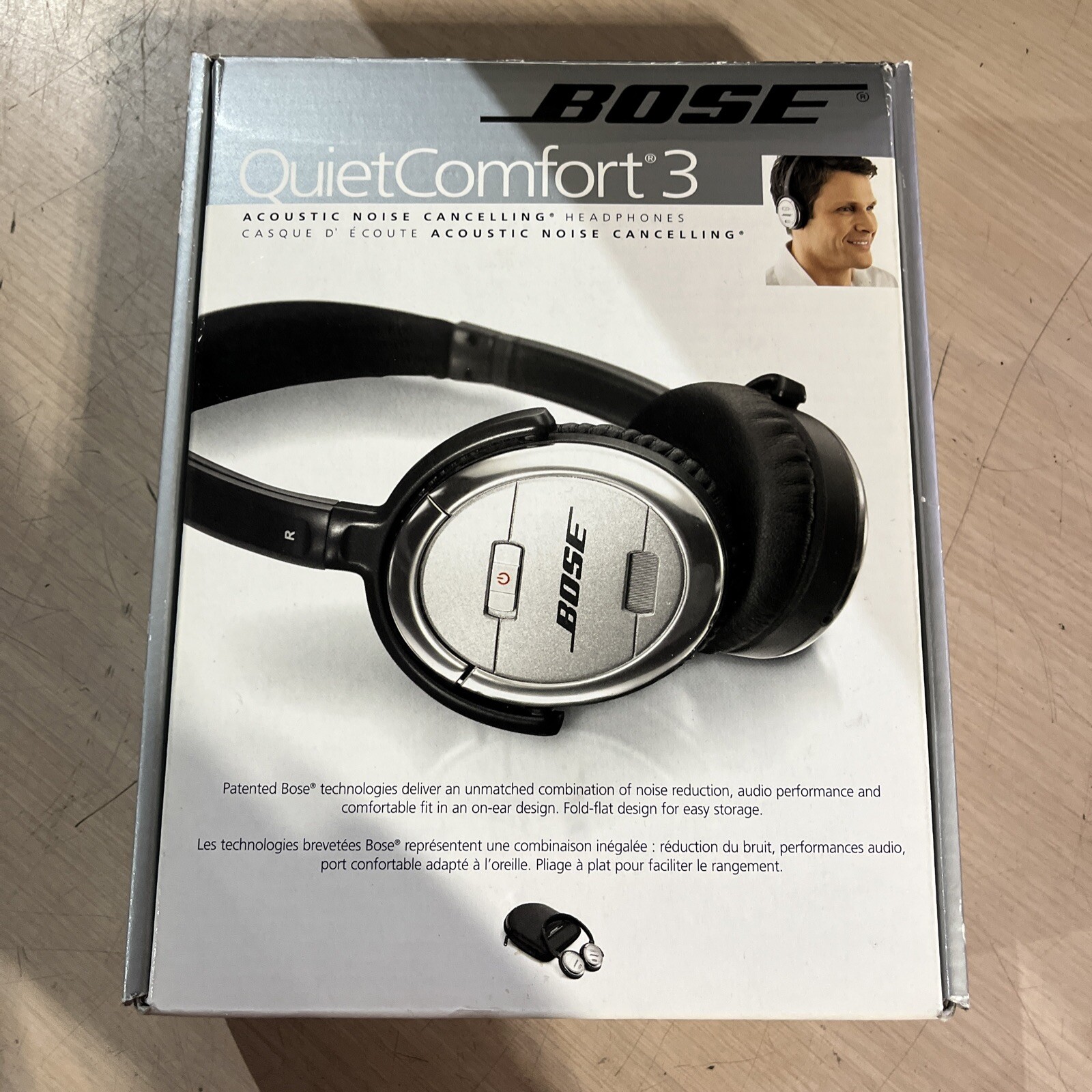 BOSE QUIETCOMFORT 3 NOISE-CANCELLING HEADPHONES-image