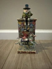 Jim Shore "Mr. Dumpty I Presume" 10 Inch Figurine (2006) #4007016. Broken Hand