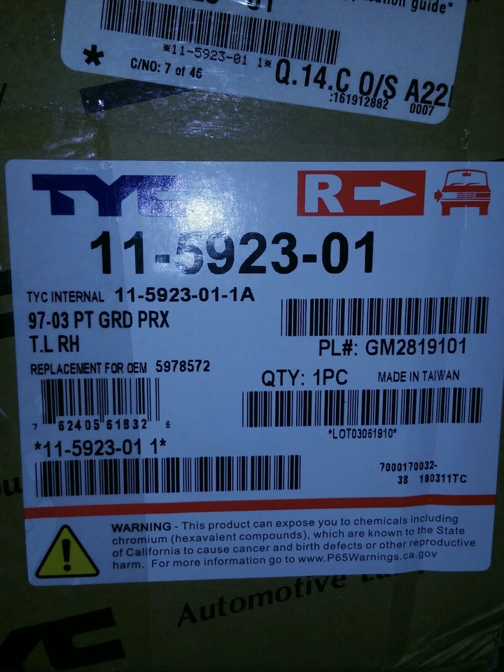Задний фонарь в сборе правый TYC 11-5923-01 подходит для Pontiac Grand Prix 1997 года - Изображение 2 из 4