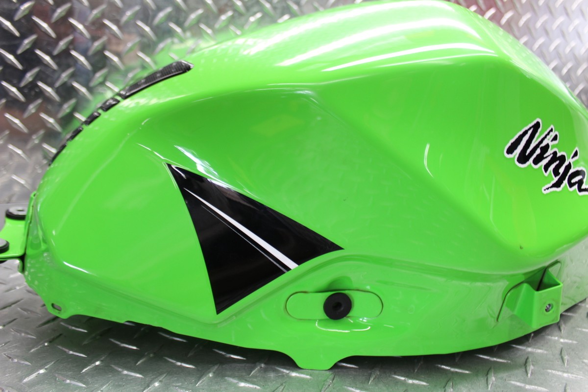 2014 KAWASAKI NINJA 300 EX300A GREEN GAS TANK FUEL CELL