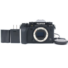 Fujifilm X-T5 40.2 MP Mirrorless Camera Black Shutter Count 12197 [Near Mint]