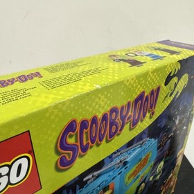 LEGO Scooby-Doo: The Mystery Machine (75902) - New Sealed Retired Fred