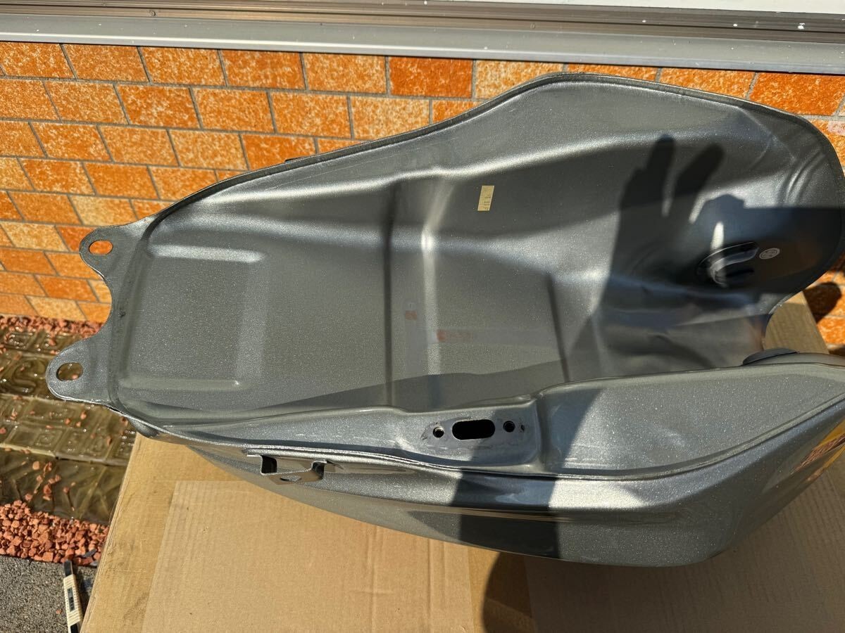 Genuine Suzuki GSX750S Katana Fuel Tank Original Paint | eBay