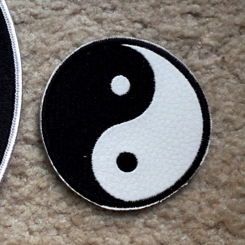 YIN-YAN embroidered Patch : Martial Arts, Asian Light & Dark - ALMOST GONE!