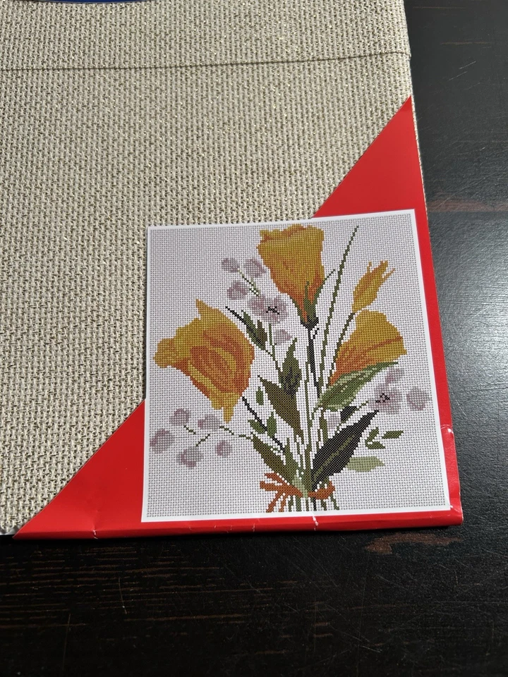 Tela de costura vintage DMC tela Aida 14 unidades 20"x30" dorado metálico ABIERTO Foto 4 de 4