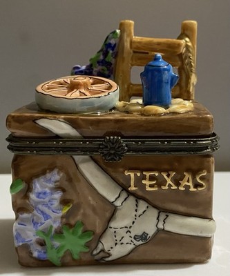 Vintage Texas Hinged Trinket Box WagonWheel Longhorn Snake Boots Saddle