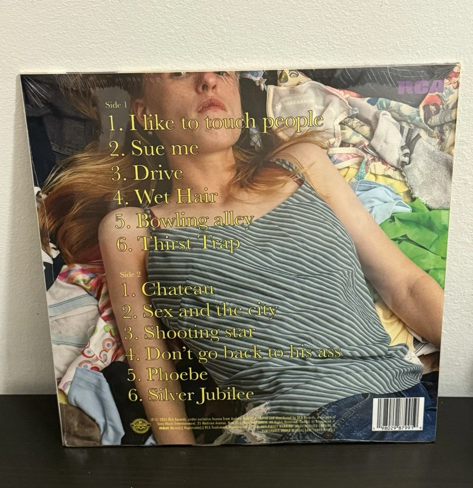 Audrey Hobert - Who's The Clown? VV Exclusive Lemonade Vinyl LP 79/1500 - Image 2 of 3