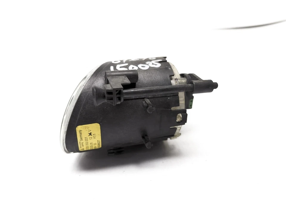 2006-2010 Volvo C70 Front Driver Left Fog Light Lamp 31213175 *Pitting On Lens* - Image 4 of 4