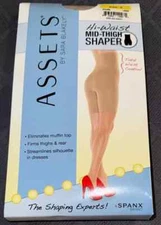 Assets by Sarah Blakely Size 4 Hi-Waist Mid-Thigh Nude Shaper