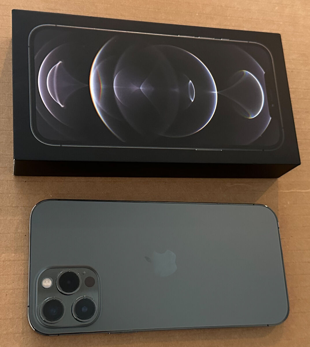 Apple iPhone 12 Pro Max - 512GB - Graphite (Unlocked) A2342 Apple iPhone 12 Pro Max - 512GB - Graphite (Unlocked) A2342