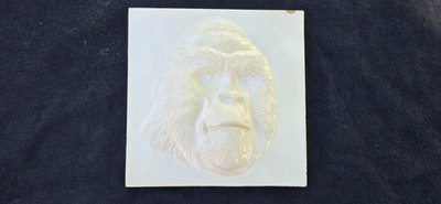 HTF 2005 Gainey Ceramics Loring Leeds Designed Gorilla Animal Head Glazed Tile d