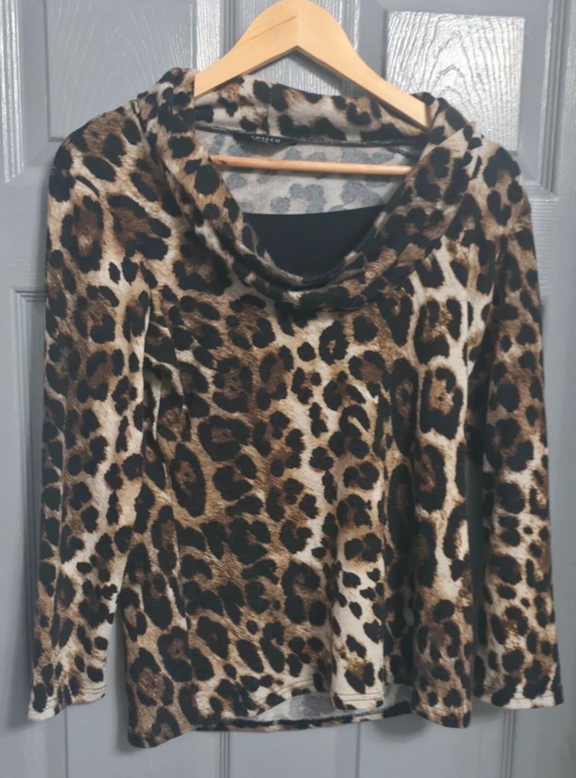 Emreco leopard print cowl neck top - Size 10