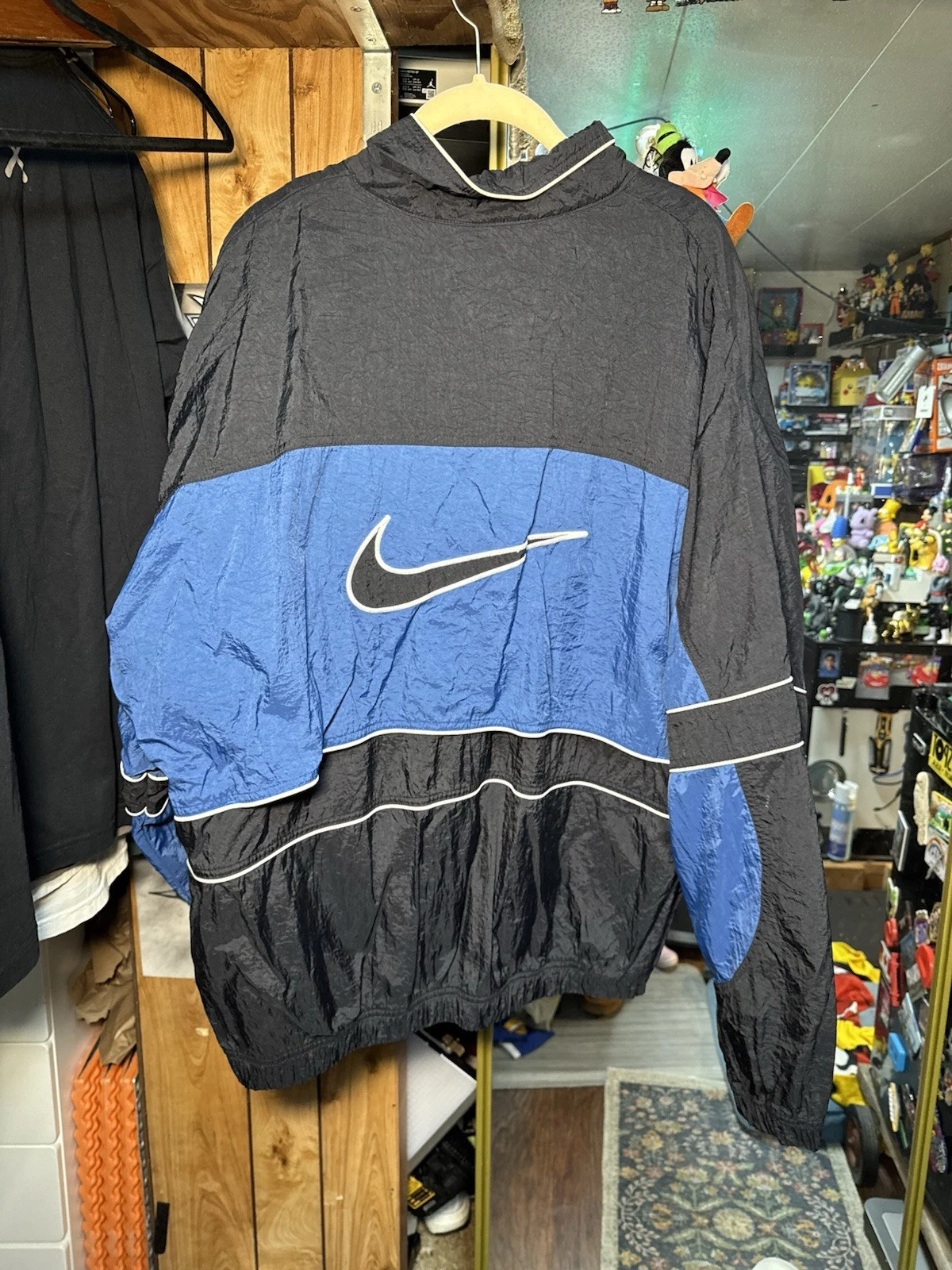 Nike 90s vintage windbreaker jacket mens XL Work By Kendall Jenner Rebalance