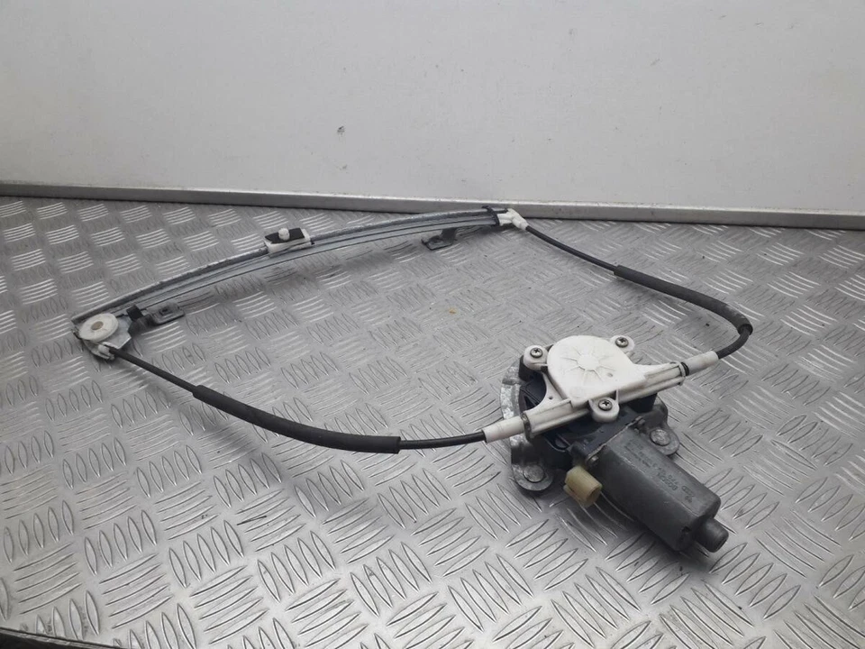 RENAULT MEGANE 2002 N/S PASSENGERS Left FRONT WINDOW REGULATOR 7700834392 - Image 2 of 4