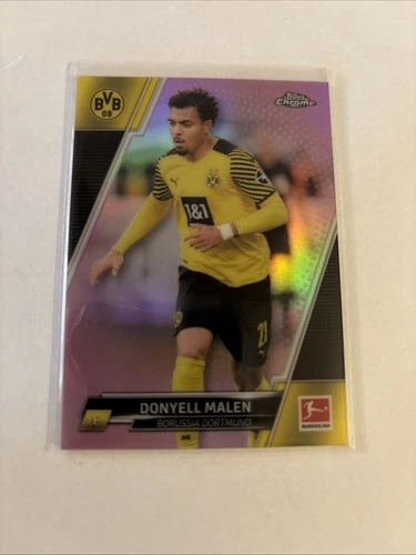 2021-22 Topps Chrome Bundesliga - Donyell Malen #32 Pink Refractor /75 (RC)