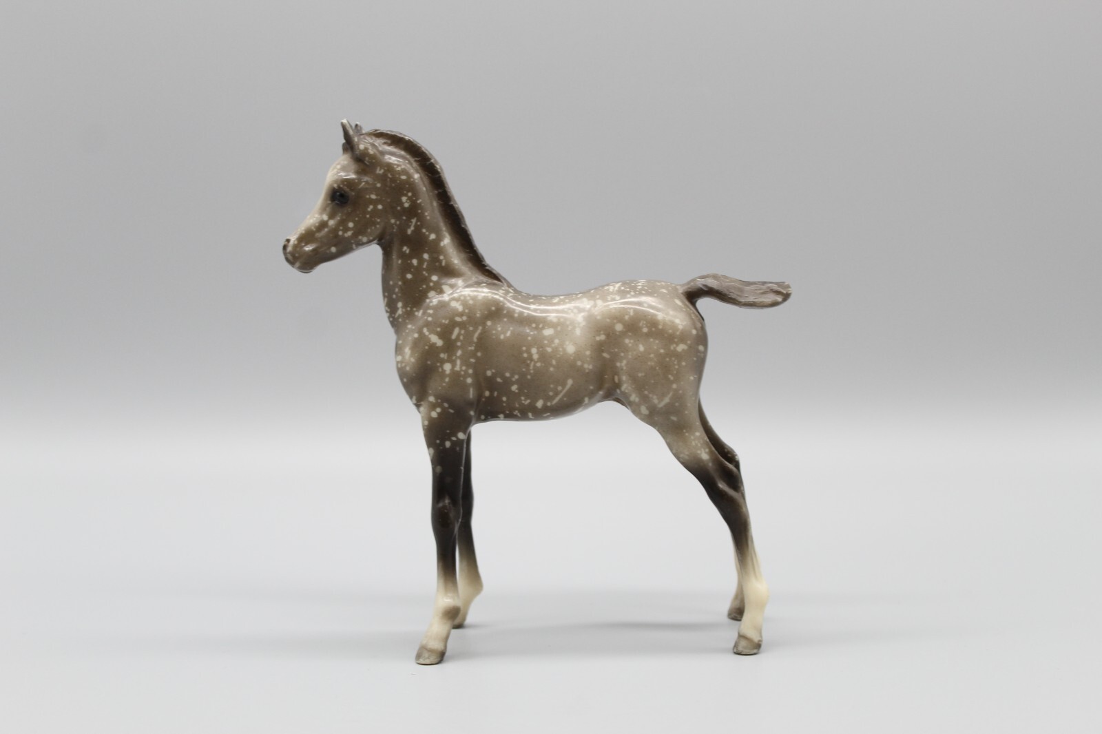 Breyer Horse Vintage 1973-1984 Proud Arabian Foal Dapple Grey #220 Gray
