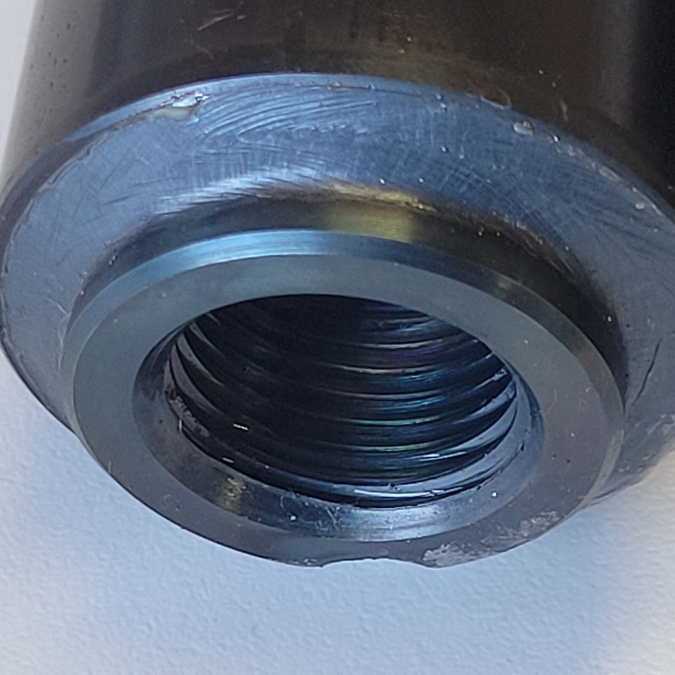 LOWRIDER HYDRAULICS CYLINDERS 16" COMPETITION GRADE RAW 3/8" PORT BRAND