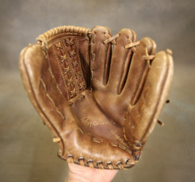 グローブ WilsonSignature Model A2221 (Chris Sabo) Wilson Signature Model A2221 Chris Sabo Dark Brown Leather
