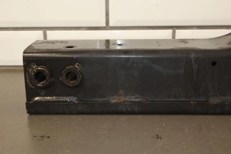 2004 Chevy Silverado 1500 Transmission Crossmember Brace OEM - Image 2 of 4