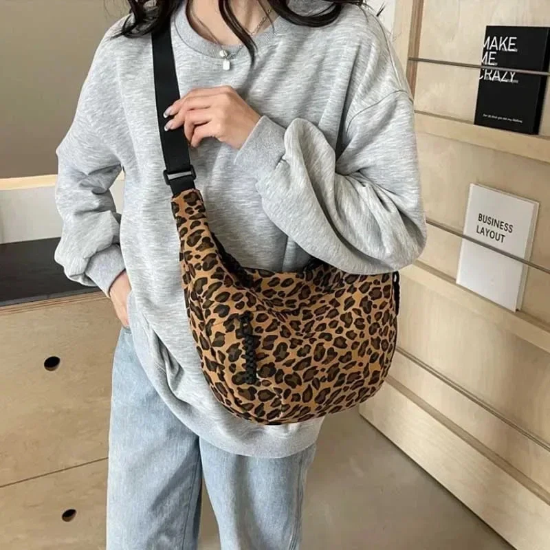 Bolso Bandolera Estampado de Leopardo Mujeres Bolsos de Hombro Damas Mujeres Bolsos de Mano Foto 2 de 4