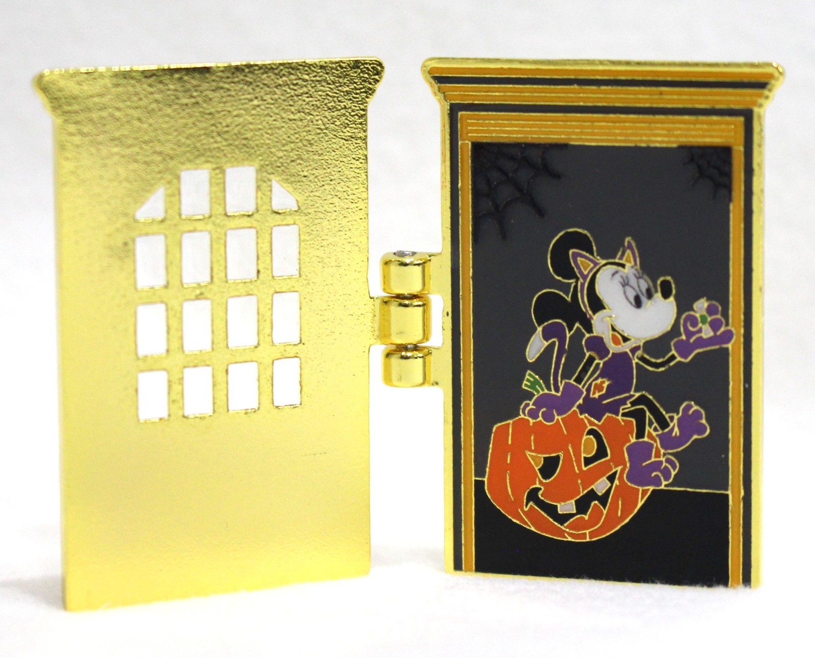 Disney Loungefly Mickey Trick Or Treat Pin Halloween Blind Box - Minnie Mouse