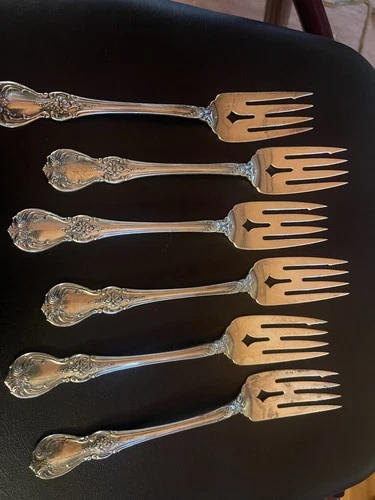 38g OLD MASTER 1942 Towle 6 3/8" Sterling Silver SALAD FORK .. NICE CONDITION