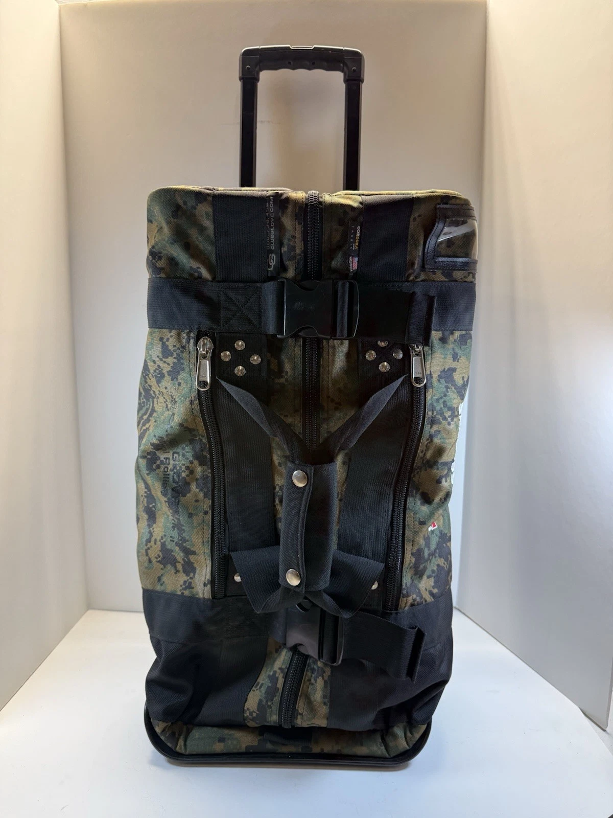 Club Glove USA CAMO MINI DUFFLE 2 Carry On Rolling Suitcase TRAVEL Bag cordura