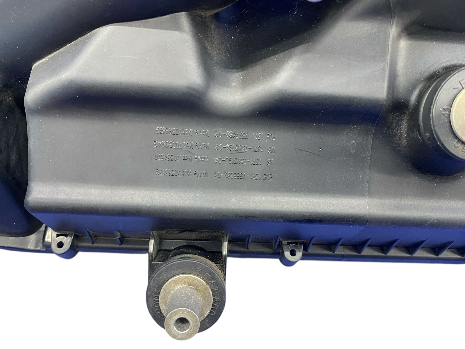 2010-2014 ROLLS ROYCE GHOST 6.6L FRONT RIGHT LOWER INTAKE AIR FILTER HOUSING BOX