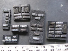 nos 1980s IC MICROCHIP CHIP LOT (50) vintage integrated circuits