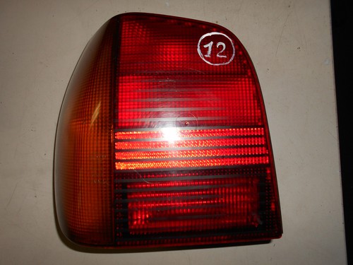 Rückleuchte Rücklicht links HELLA 6N0945095B 6N0945257 VW Polo 6N Bj.94-99